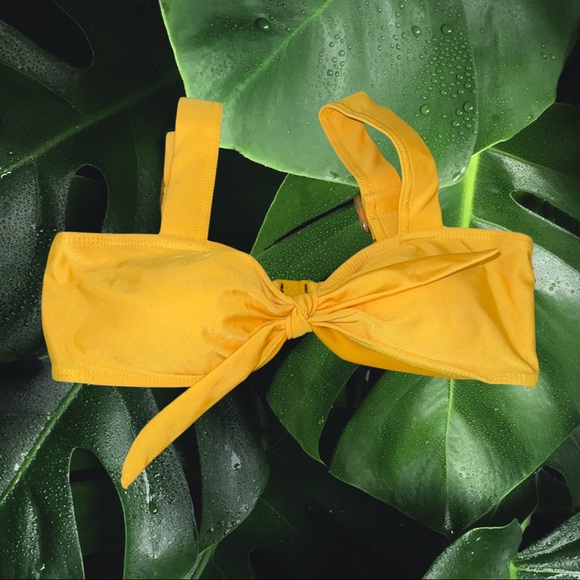 Bikini Set - Picture 6 of 9